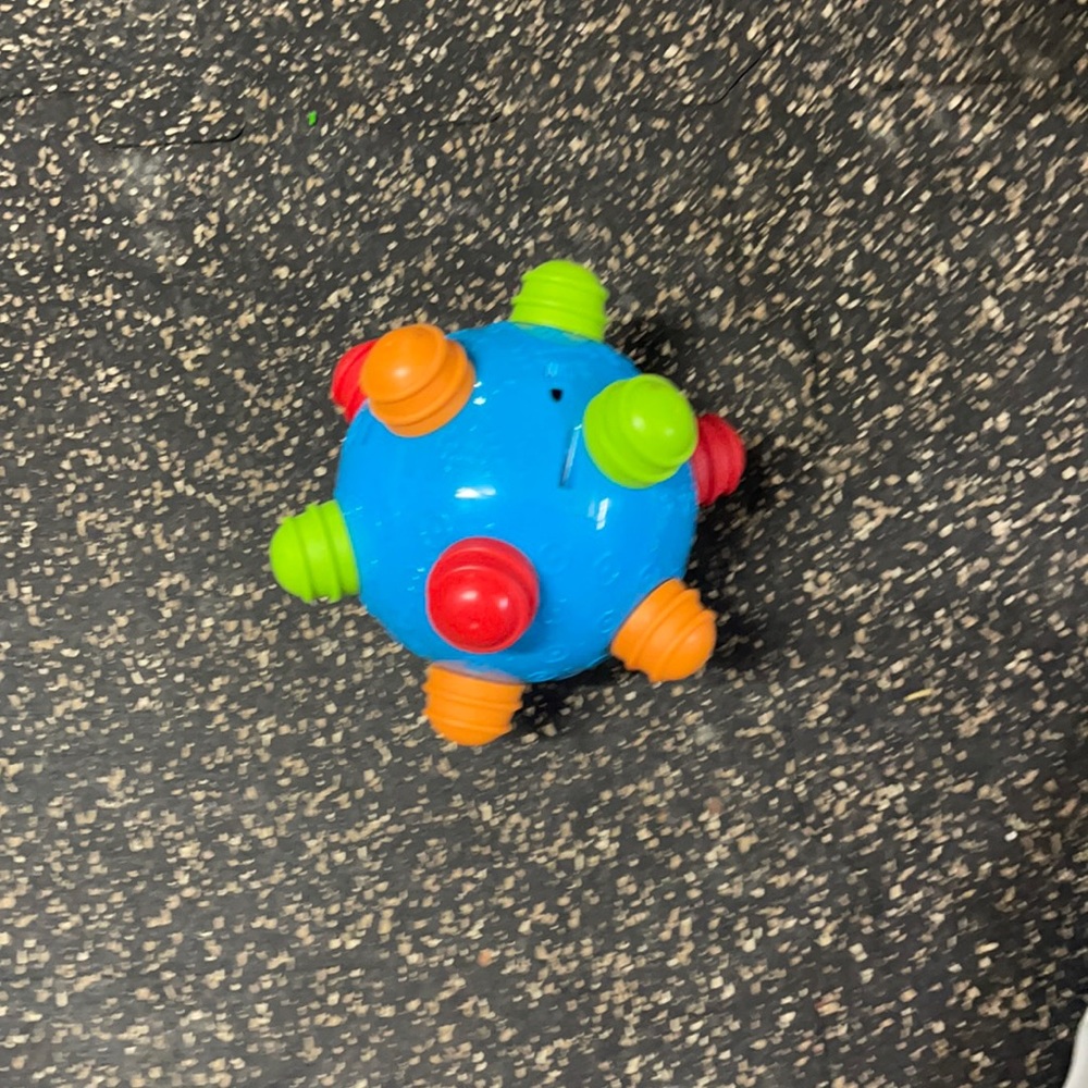 Vibrating ball jumper